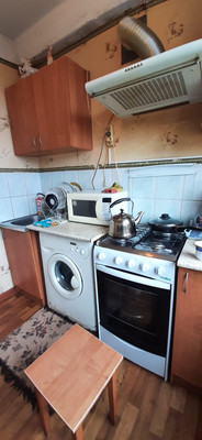 Продам двухкомнатную (2-комн.) квартиру, Художников пр-кт, 34/12, Санкт-Петербург г