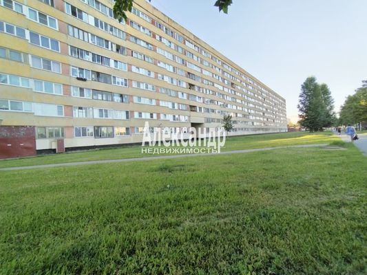 Продам двухкомнатную (2-комн.) квартиру, Петергофское ш, 5к1, Санкт-Петербург г