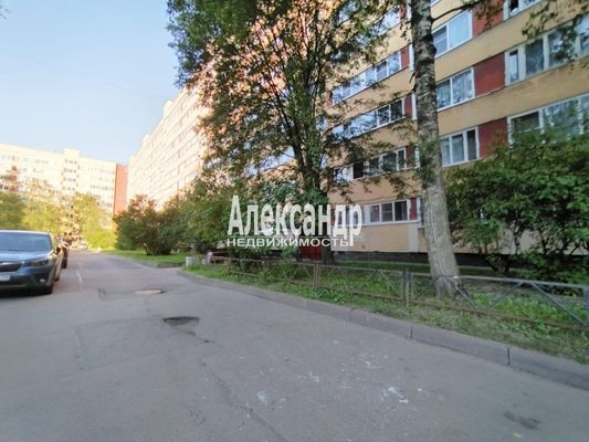 Продам двухкомнатную (2-комн.) квартиру, Петергофское ш, 5к1, Санкт-Петербург г