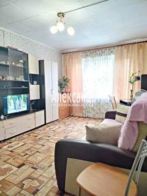 Продам однокомнатную (1-комн.) квартиру, Спортивная ул, 1, Лахденпохья г