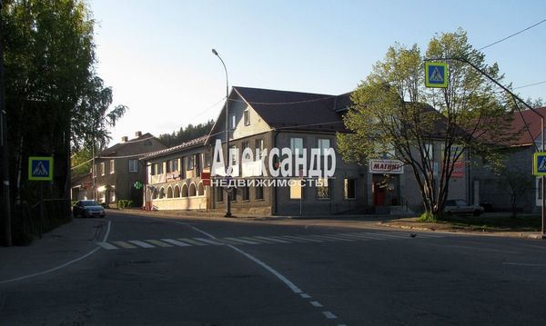 Продам однокомнатную (1-комн.) квартиру, Спортивная ул, 1, Лахденпохья г
