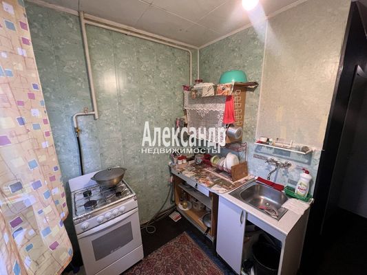 Продам трехкомнатную (3-комн.) квартиру, Культуры пр-кт, 15к1, Санкт-Петербург г