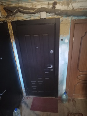 Продам двухкомнатную (2-комн.) квартиру, Армейская ул, 15Г, Алексин г