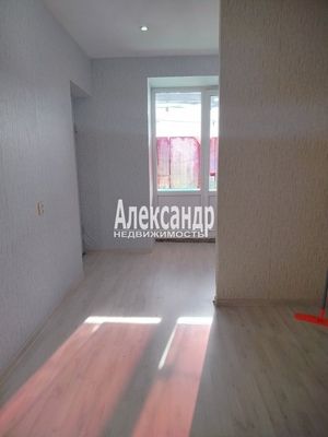 Продам двухкомнатную (2-комн.) квартиру, Красноармейская ул, 15, Лахденпохья г