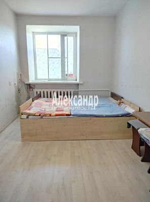 Продам двухкомнатную (2-комн.) квартиру, Красноармейская ул, 15, Лахденпохья г