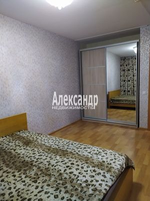 Продам двухкомнатную (2-комн.) квартиру, Валерия Гаврилина ул, д. 13 корп. 1, Парголово п