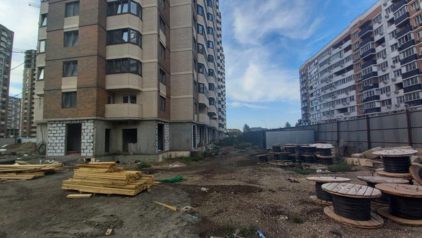 Продам коммерческое помещение 48,9 м2, им. Петра Метальникова ул, 40, Краснодар г