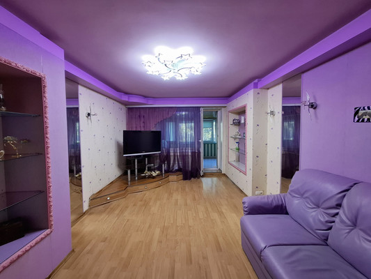 Продам трехкомнатную (3-комн.) квартиру, Андропова ул, 21, Ступино г