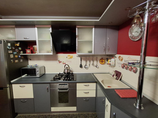 Продам трехкомнатную (3-комн.) квартиру, Андропова ул, 21, Ступино г