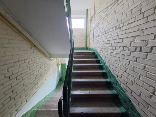 Продам трехкомнатную (3-комн.) квартиру, Андропова ул, 21, Ступино г