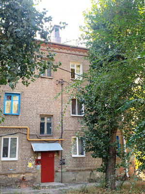 Продам однокомнатную (1-комн.) квартиру, Космонавтов ул, 13, Воронеж г