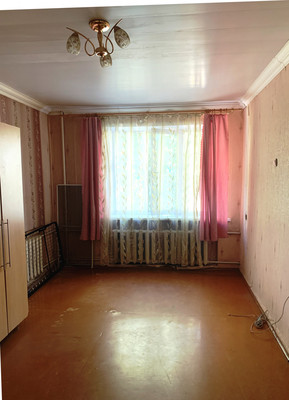 Продам однокомнатную (1-комн.) квартиру, Космонавтов ул, 13, Воронеж г