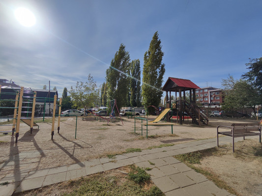 Продам однокомнатную (1-комн.) квартиру, Пеше-Стрелецкая ул, 91, Воронеж г