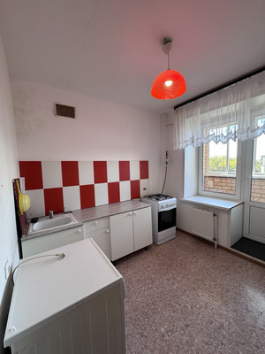 Продам однокомнатную (1-комн.) квартиру, Московский пр-кт, 10, Октябрьский г