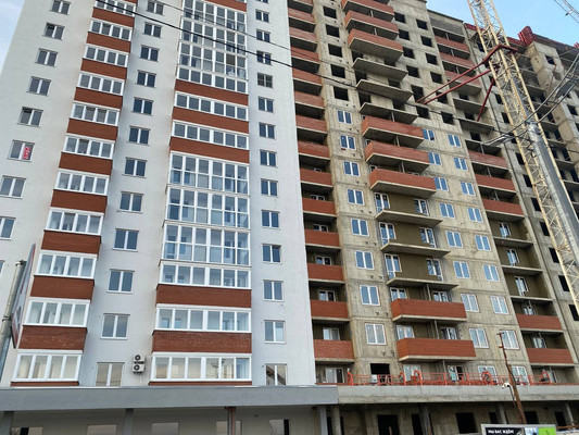 Продам трехкомнатную (3-комн.) квартиру, Мурата Ахеджака ул, 12к4, Новороссийск г