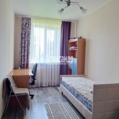 Продам трехкомнатную (3-комн.) квартиру, Грибное ул, 16, Борисова Грива д