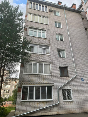 Продам трехкомнатную (3-комн.) квартиру, Дубравная ул, 41к4, Казань г