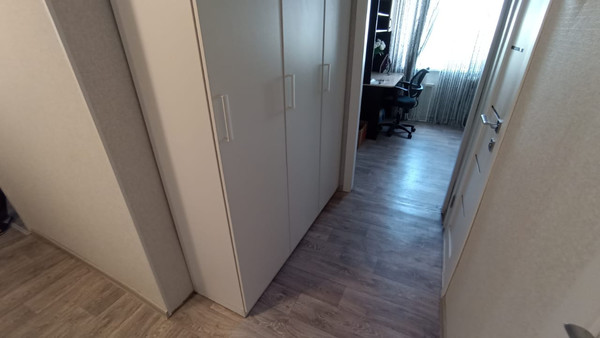 Продам трехкомнатную (3-комн.) квартиру, Западный пер, 2а, Волгодонск г