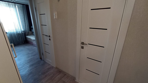 Продам трехкомнатную (3-комн.) квартиру, Западный пер, 2а, Волгодонск г