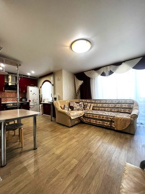 Продам многокомнатную квартиру, Октябрьский пр-кт, 153, Киров г