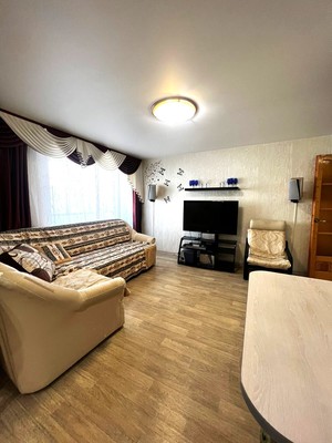 Продам многокомнатную квартиру, Октябрьский пр-кт, 153, Киров г