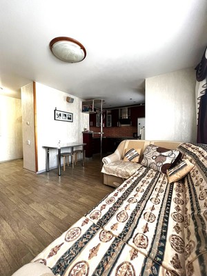 Продам многокомнатную квартиру, Октябрьский пр-кт, 153, Киров г