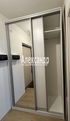 Сдам однокомнатную (1-комн.) квартиру, Русановская ул, 18к3, Санкт-Петербург г