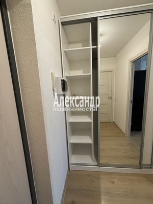 Сдам однокомнатную (1-комн.) квартиру, Русановская ул, 18к3, Санкт-Петербург г