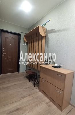 Продам двухкомнатную (2-комн.) квартиру, Большая Каменная ул, 9/4, Выборг г