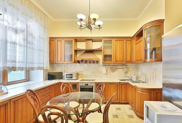 Сдам офисное помещение 180 м2, Девяткин пер, 2, Москва г