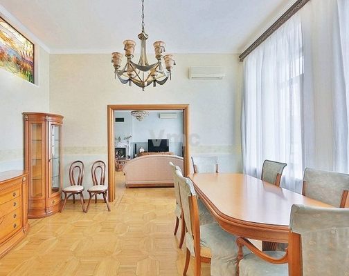 Сдам офисное помещение 180 м2, Девяткин пер, 2, Москва г