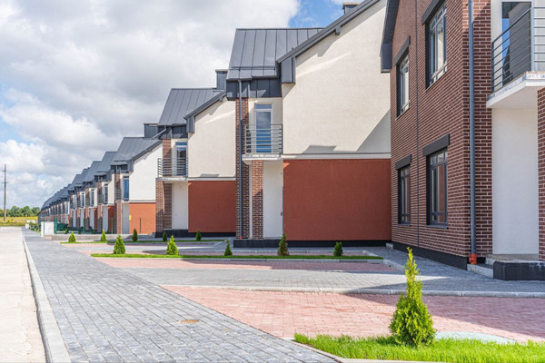 Продам таунхаус, Абрикосовая ул, 34, Малое Васильково п, 0 км от города