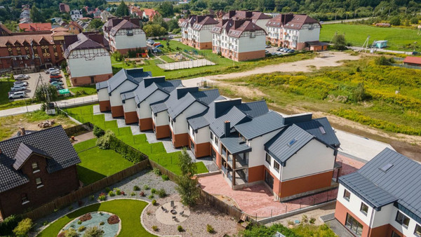 Продам таунхаус, Абрикосовая ул, 34, Малое Васильково п, 0 км от города