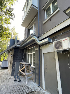 Продам торговое помещение 331,8 м2, Театральная ул, 36, Калининград г