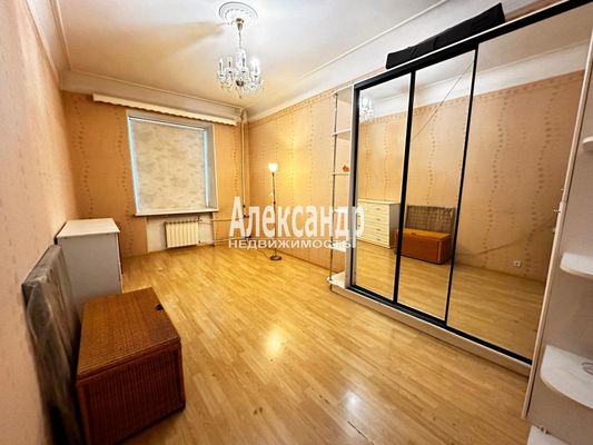 Продам трехкомнатную (3-комн.) квартиру, Московский пр-кт, 79, Санкт-Петербург г