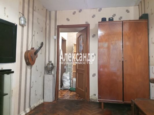 Продам трехкомнатную (3-комн.) квартиру, Гражданский пр-кт, 31к2, Санкт-Петербург г