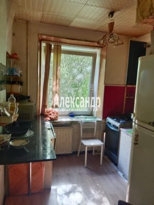 Продам трехкомнатную (3-комн.) квартиру, Гражданский пр-кт, 31к2, Санкт-Петербург г
