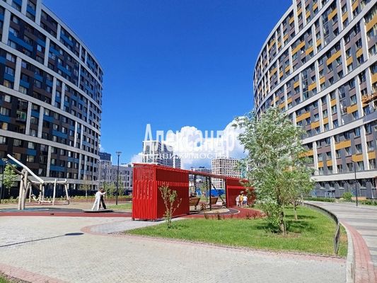 Продам однокомнатную (1-комн.) квартиру, Авиаторов Балтики пр-кт, 25, Мурино п