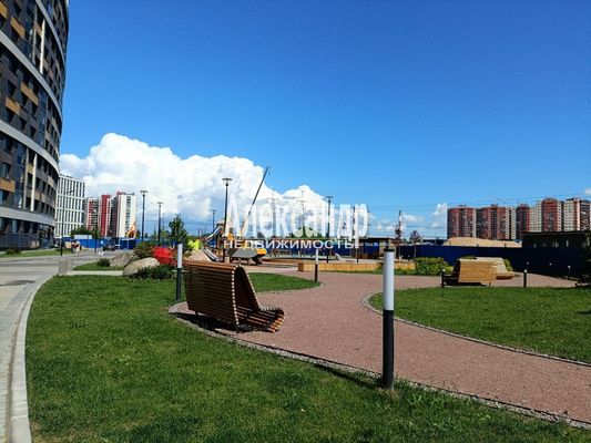 Продам однокомнатную (1-комн.) квартиру, Авиаторов Балтики пр-кт, 25, Мурино п