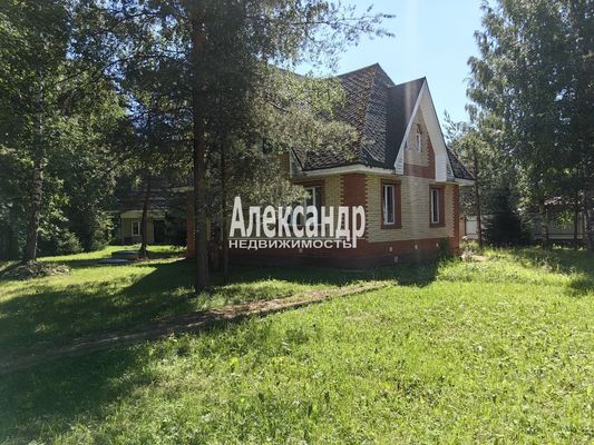 Продам дом в поселке СНТ Заозерное-1, 2-я Линия ул, Снт Заозерное-1 тер, 10 км от города