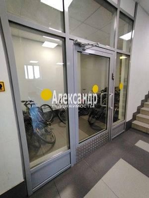 Продам однокомнатную (1-комн.) квартиру, Толубеевский проезд, 24, Парголово п