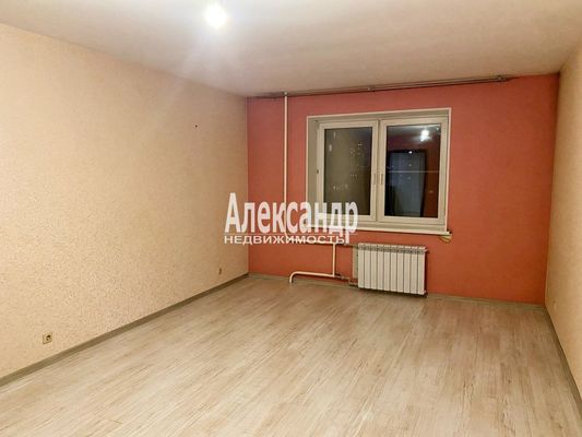 Продам трехкомнатную (3-комн.) квартиру, Витебский пр-кт, 85к3, Санкт-Петербург г