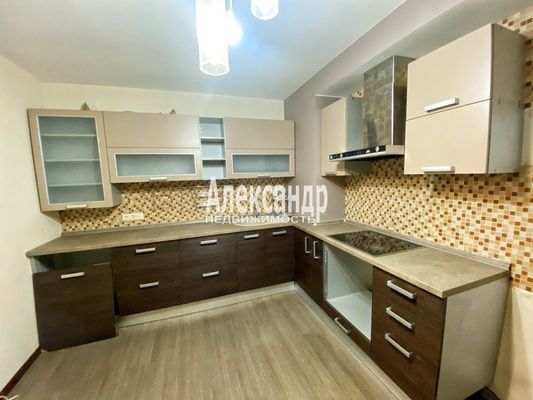 Продам трехкомнатную (3-комн.) квартиру, Витебский пр-кт, 85к3, Санкт-Петербург г