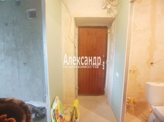 Продам двухкомнатную (2-комн.) квартиру, Большая Гвардейская ул, 6, Выборг г