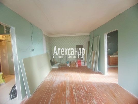 Продам двухкомнатную (2-комн.) квартиру, Большая Гвардейская ул, 6, Выборг г
