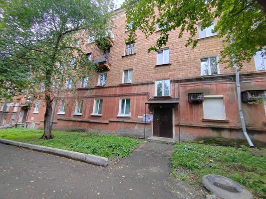 Продам трехкомнатную (3-комн.) квартиру, Октябрьской Революции ул, 57, Нижний Тагил г