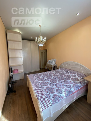 Продам трехкомнатную (3-комн.) квартиру, Бутина ул, 18, Чита г