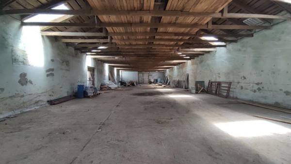 Продам склад 980 м2, Кленовка с