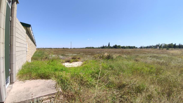 Продам склад 980 м2, Кленовка с