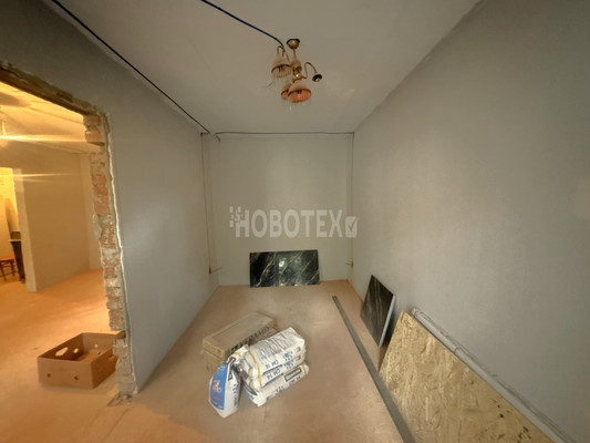 Продам трехкомнатную (3-комн.) квартиру, Заводская ул, 17, Майский п
